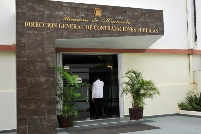 Contrataciones Públicas le suspende al Minerd compra de libros digitales