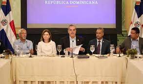 Gobierno resalta el déficit de las aulas por culpa de las  pasadas administraciones