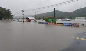 Puerto Rico sin luz ni agua y con áreas devastadas tras el huracán Fiona