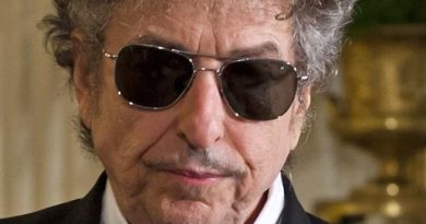 Bob Dylan desgrana 66 canciones en su nuevo libro sobre «la canción moderna»