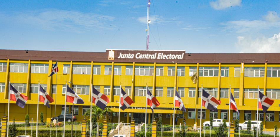 JCE utilizará nuevo sistema electrónico en elecciones de 2024 y conteo ...