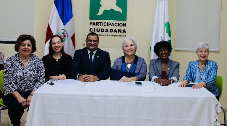 Denuncian exceso de campaña y lento avance institucional en RD ...