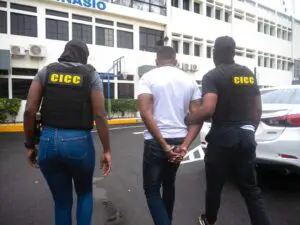 Detienen 230 haitianos, ocupan 40 mil unidades de cigarrillos en Dajabón y Elías Piña