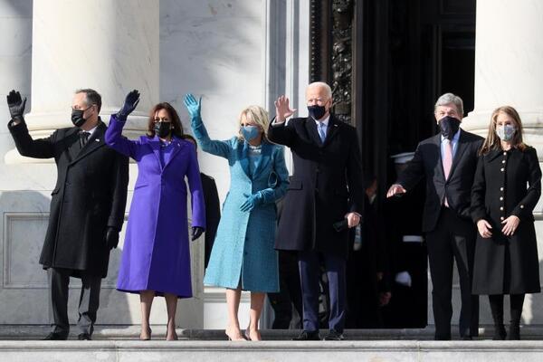 Donald Trump llega a la Casa Blanca antes de su juramento