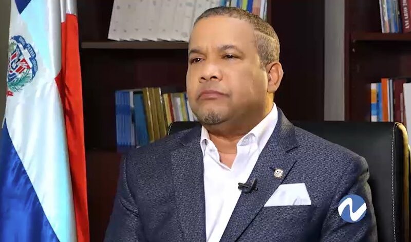 Acosta llama a los funcionarios del PRM a enfocarse en trabajar